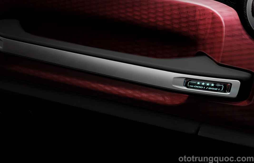 mỗi chiếc đều được đánh số thứ tự riêng