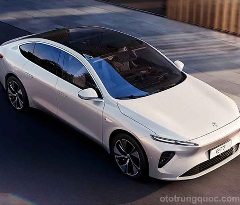 Ultra ET7: xe chạy điện tầm hoạt động 1000km giá chưa đến 2 tỉ?