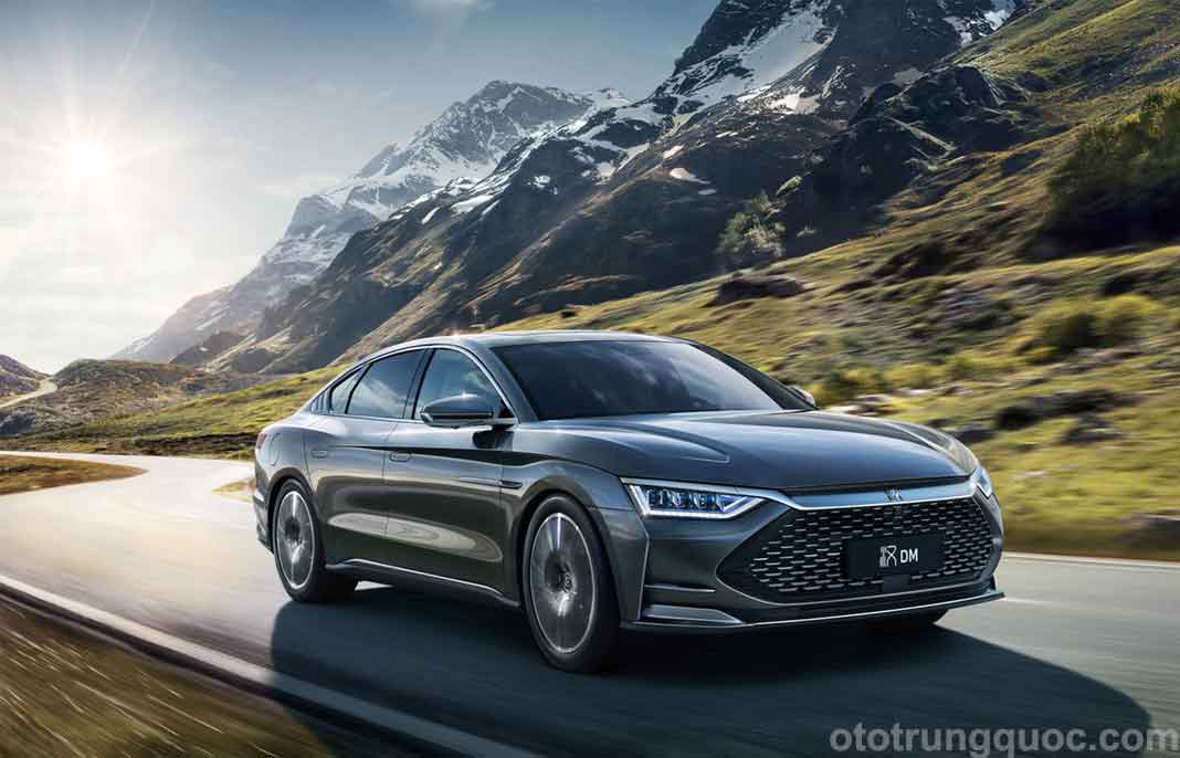 Tại sao khách tham quan triển lãm xe phấn khích vì mẫu xe này?