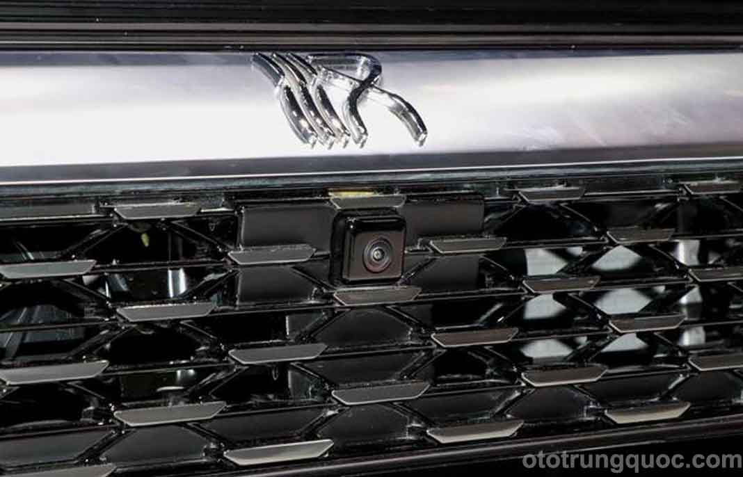 Camera xuất hiện ở nhiều nơi trên xe