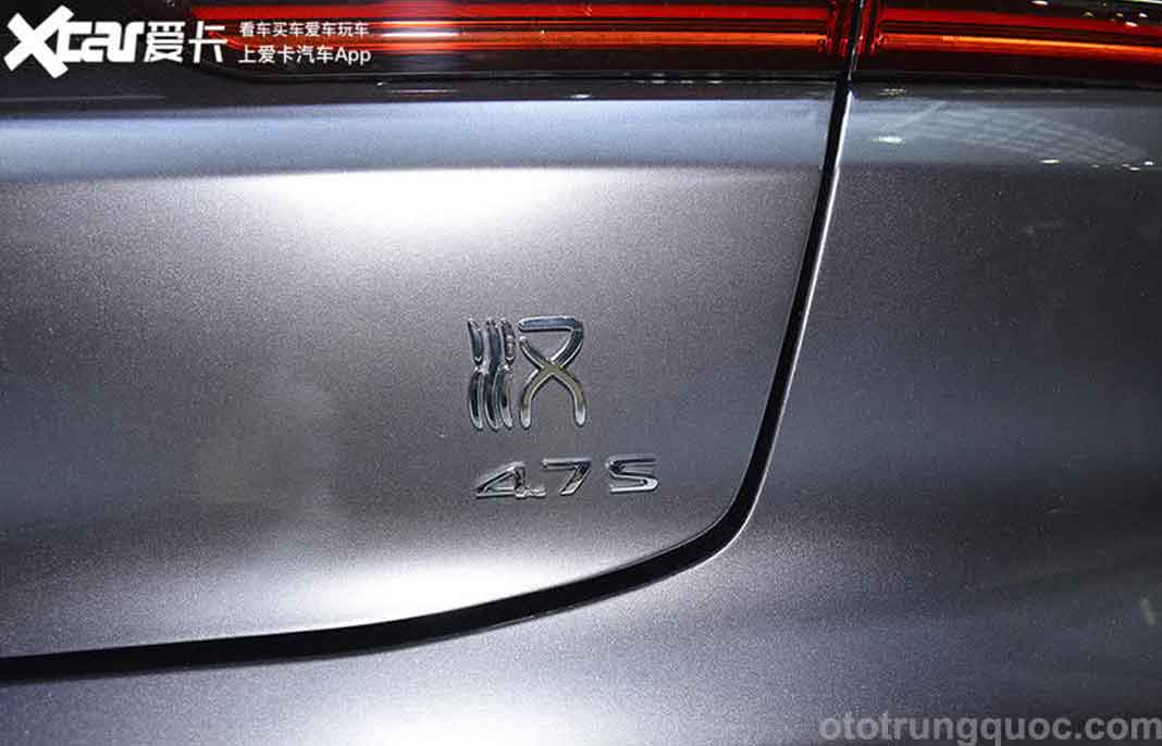 HanDM được trang bị động cơ 2.0T và một động cơ điện công suất 180kW, công suất kết hợp đạt 321kW và mô-men xoắn kết hợp là 650Nm