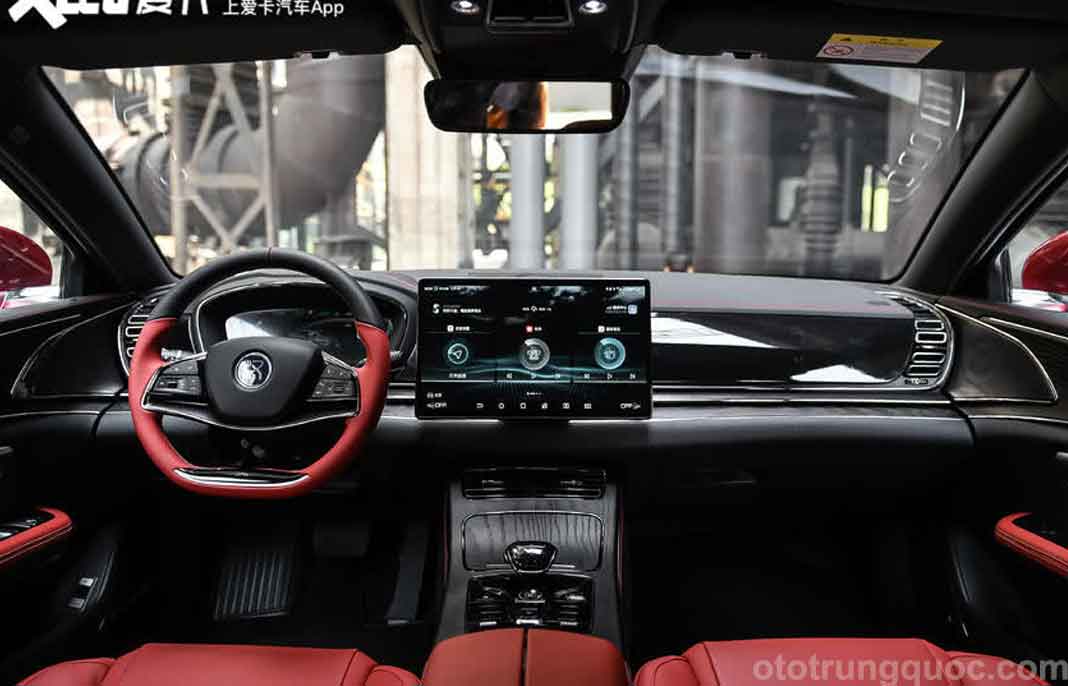 BYD có bố trí nội thất tương tự đàn anh Han EV