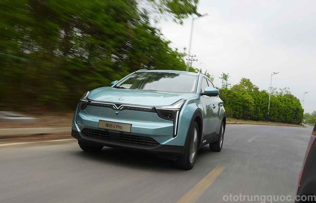 bỏ qua yếu điểm về động cơ.