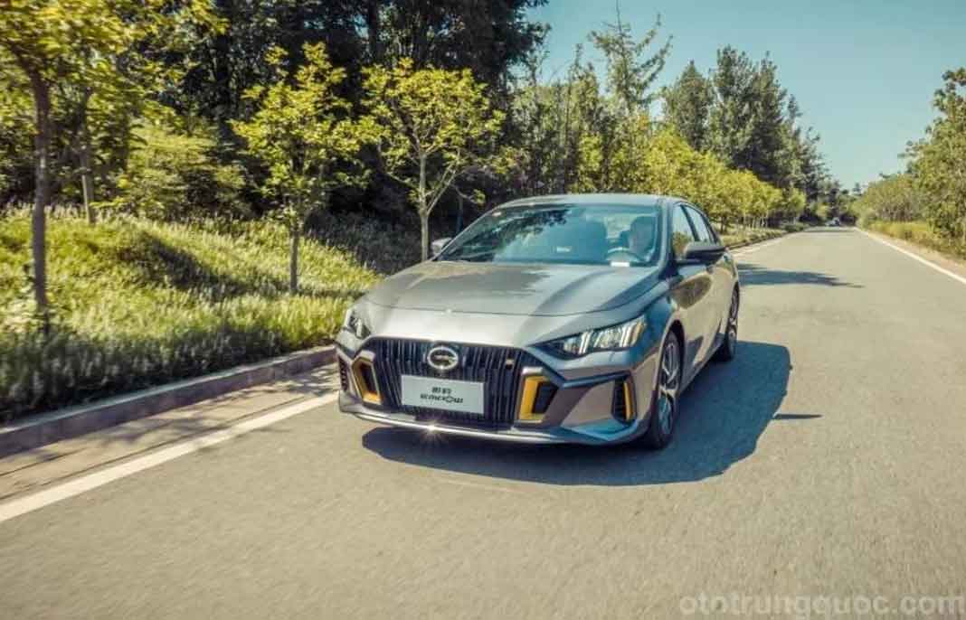 Panther - Sedan thể thao cạnh tranh với Honda Civic ở nước tỉ dân