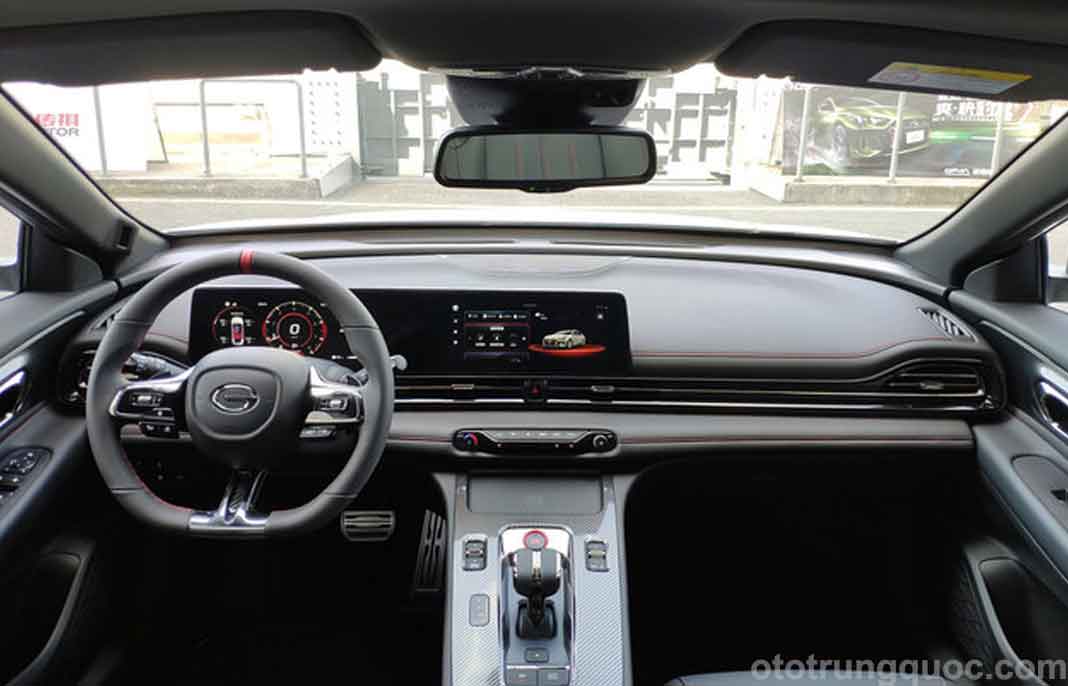 Nội thất của Panther khá đơn giản