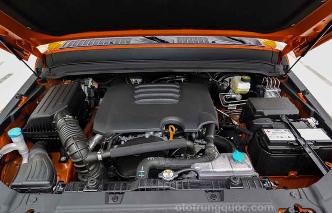 động cơ tăng áp 2.0T với công suất tối đa 167kW/5500rpm