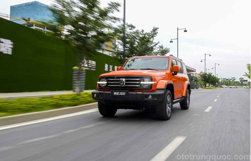 tư thế ngồi cao hơn, tầm nhìn rất rộng